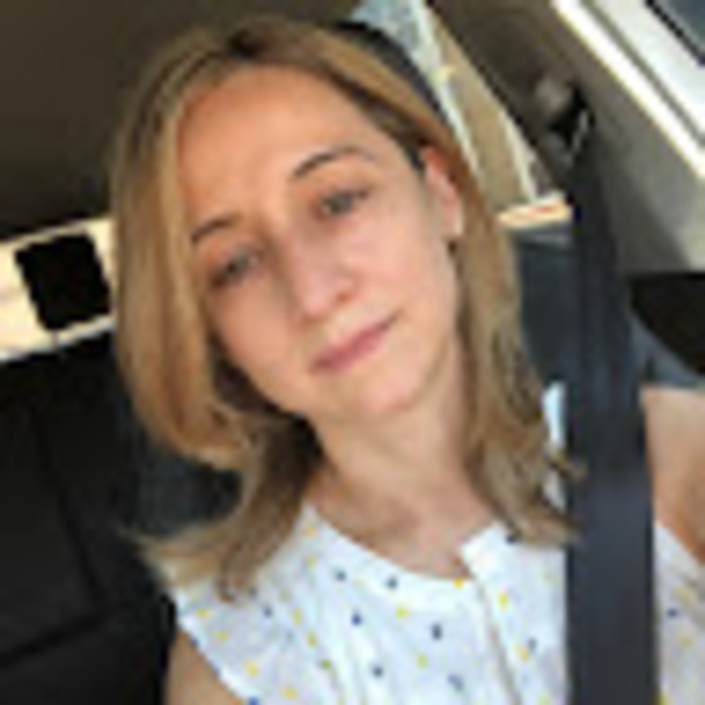 Meet your Posher, Laura